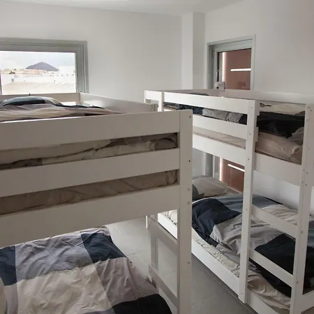 公寓 Apartement Near The Sea 厄尔梅达诺